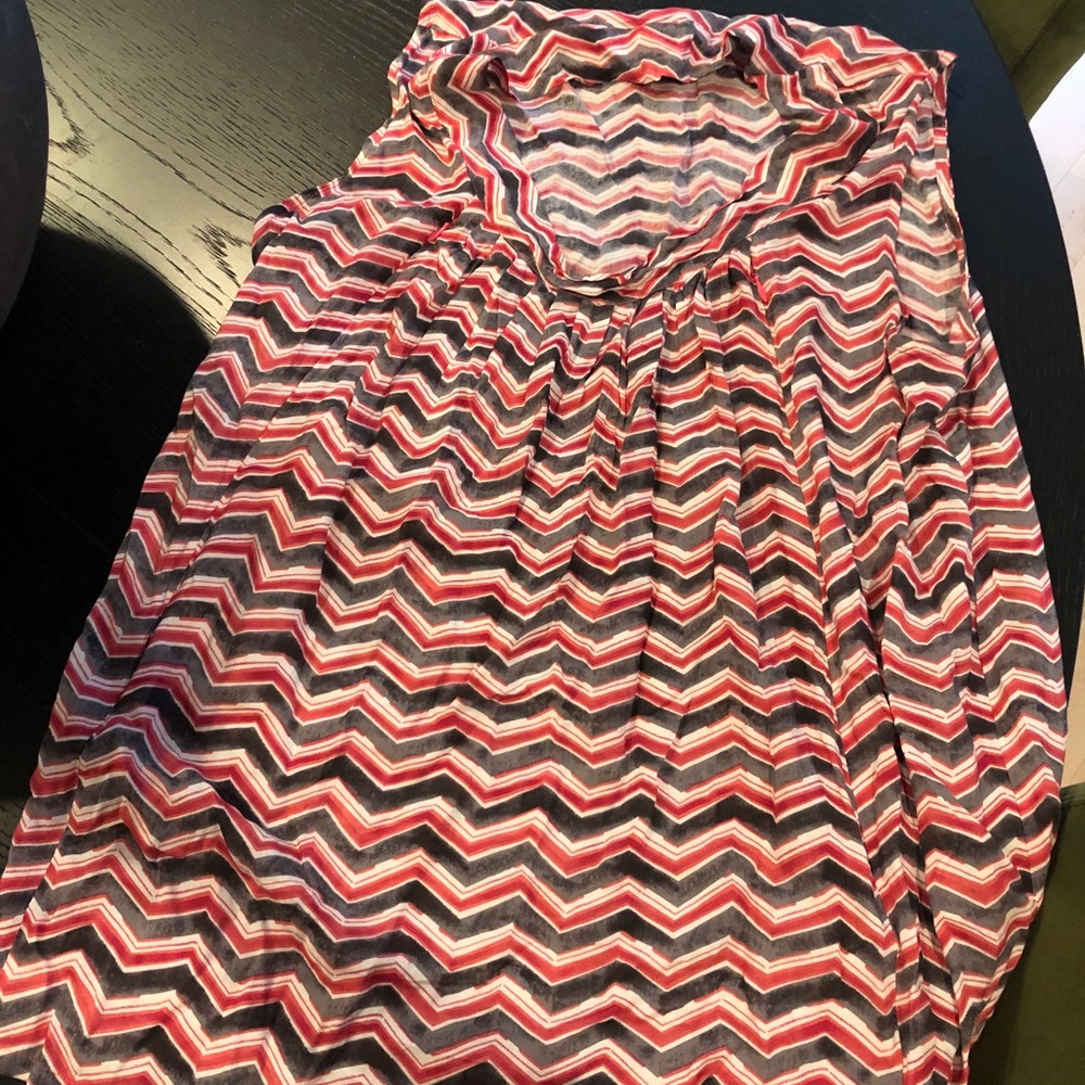 Loyal Hana nursing and maternity top.